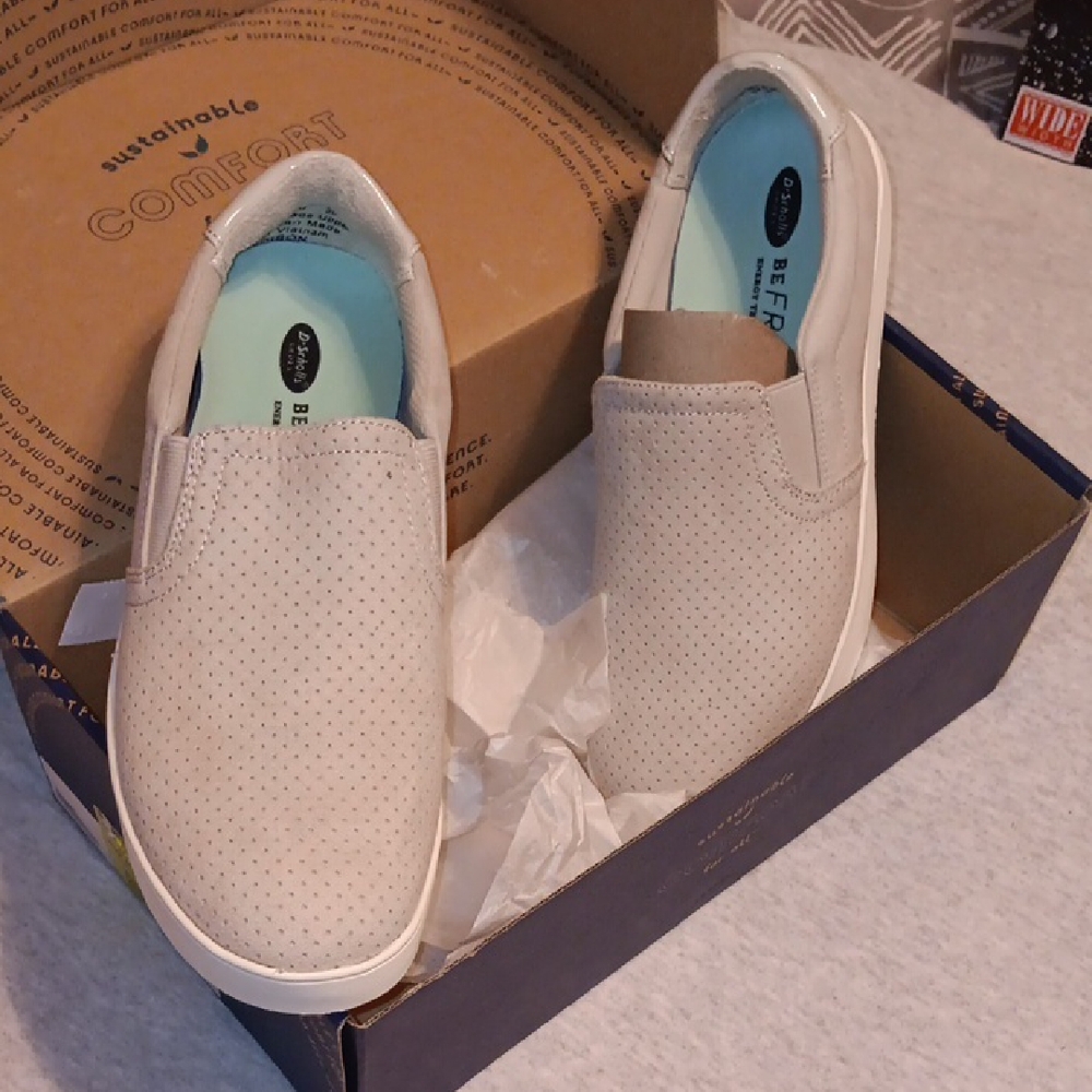 Dr. Scholl's Light Gray Slip-On Shoes